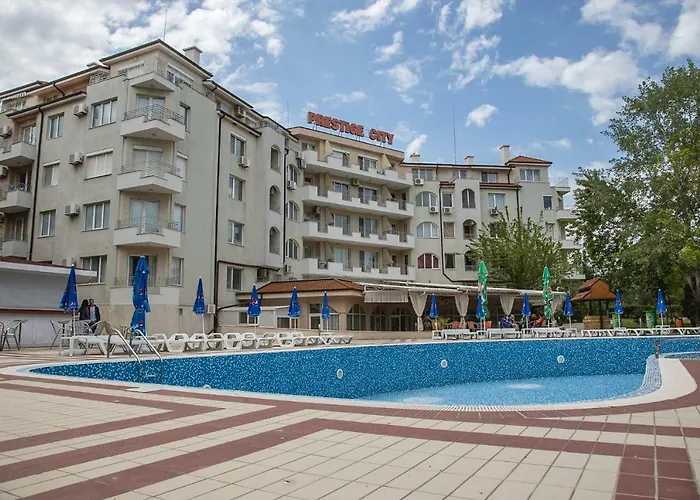 Prestige 1bd With Pool Near To Cacao By Flаt Manаger Apartman